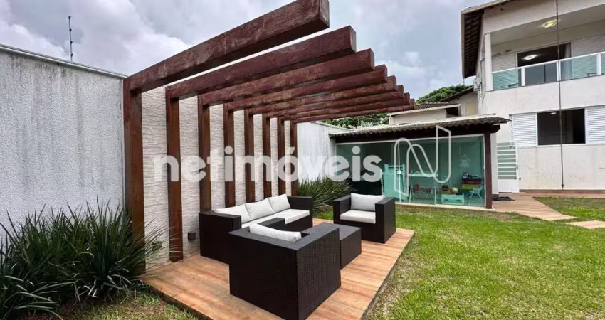 Casa com 4 quartos à venda na Rua Dona Chiquita de Castro, Braúnas, Belo Horizonte