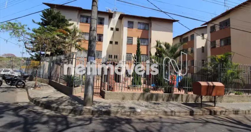 Apartamento com 2 quartos para alugar na Rua C, Europa, Belo Horizonte