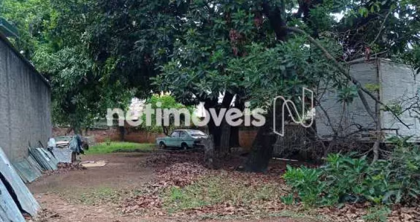 Terreno à venda na Rua Dalva de Matos, Visconde do Rio Branco, Belo Horizonte