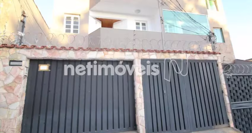 Casa com 3 quartos à venda na Rua Domingos Grosso, Venda Nova, Belo Horizonte