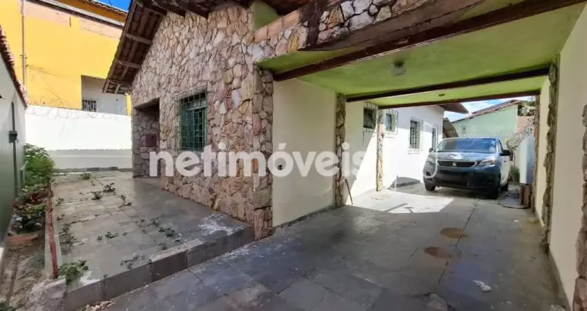 Casa com 3 quartos à venda na Rua Zélia, Piratininga (Venda Nova), Belo Horizonte