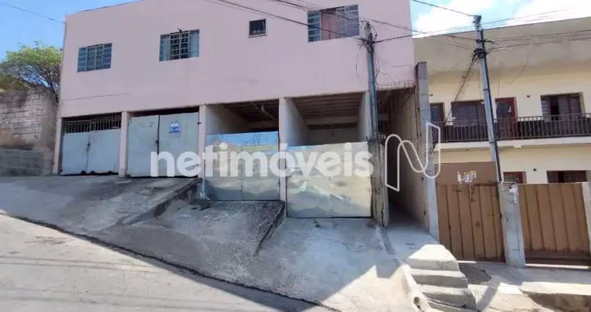 Casa com 2 quartos para alugar na Rua José Nascimento, São Benedito, Santa Luzia