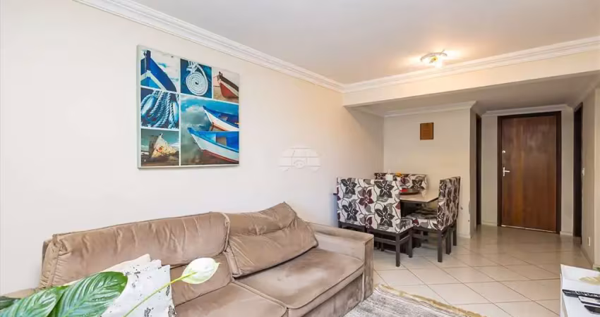 Casa com 3 quartos à venda na Rua Fernando de Noronha, 2426, Santa Cândida, Curitiba