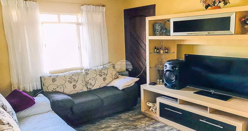 Casa com 3 quartos à venda na Rua Jovêncio Bertão, 69, Jardim Kokot, Almirante Tamandaré