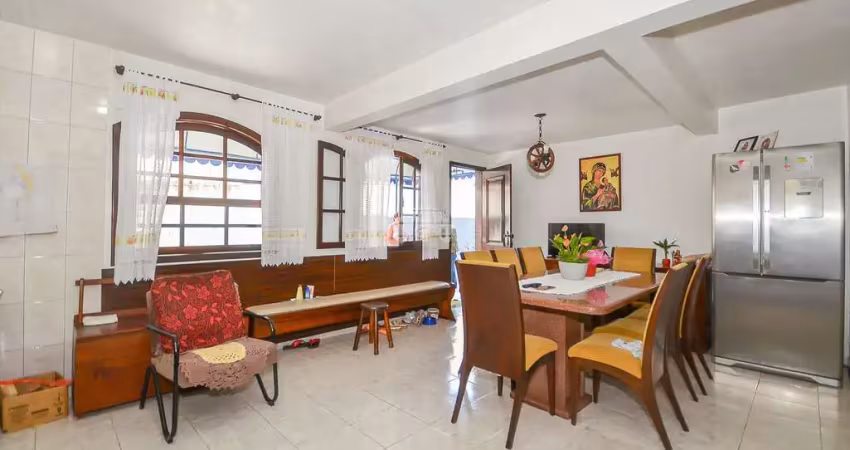 Casa com 4 quartos à venda na Rua Domingos Scucato, 365, Centro, Almirante Tamandaré