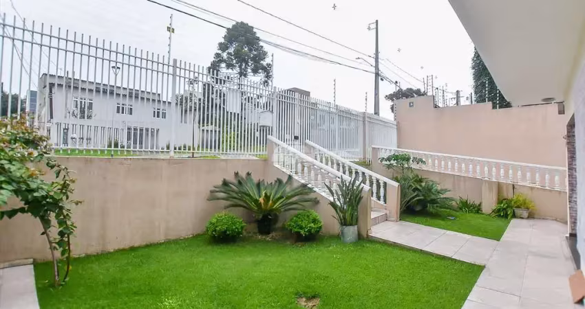 Casa com 3 quartos à venda na Rua Professora Olga Balster, 898, Cajuru, Curitiba