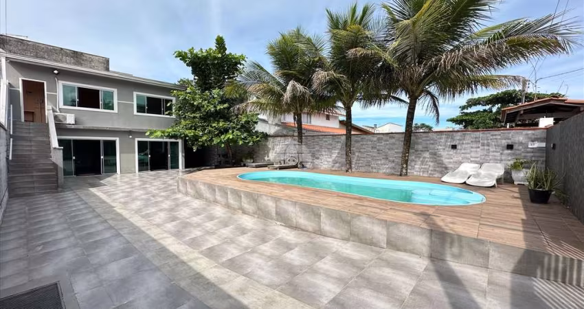 Casa com 3 quartos à venda na Rua José Campos Hidalgo, 240, Balneário Betaras, Matinhos