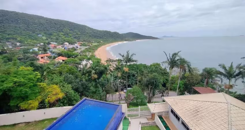 Alto Padrão para Venda em Balneário Camboriú, Praia das Taquaras, 4 dormitórios, 3 suítes, 5 banheiros, 9 vagas