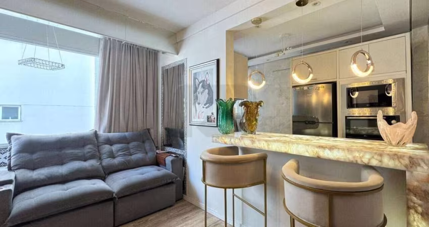 Apartamento 2 dormitórios para Venda em Balneário Camboriú, CENTRO, 2 dormitórios, 2 banheiros, 1 vaga