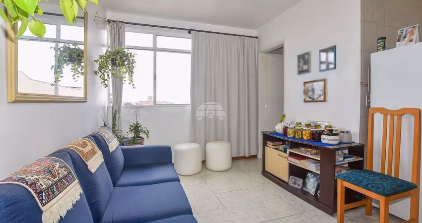 Apartamento com 1 quarto à venda na Rua José Fabiano Barcik, 453, Cajuru, Curitiba