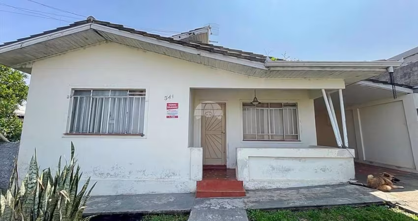Casa com 3 quartos à venda na Rua Leônidas Alberti, 341, Guaraituba, Colombo