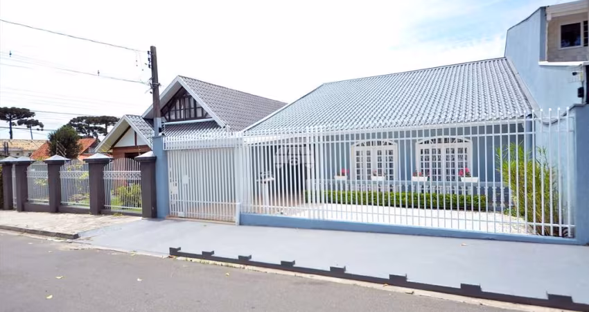 Casa com 3 quartos à venda na Rua Pastor Carlos Frank, 2331, Boqueirão, Curitiba
