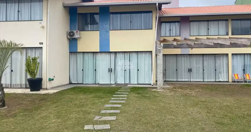Casa em condomínio fechado com 3 quartos para alugar na Rua Ceará, 1316, Volta ao mundo, Itapoá