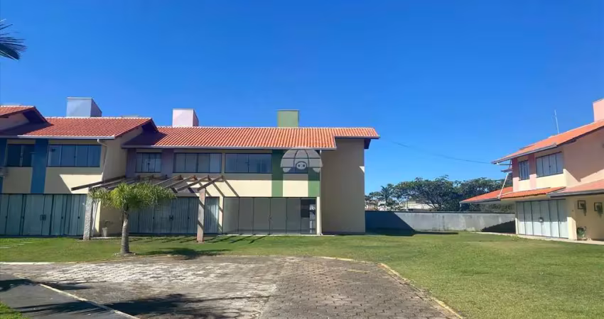 Casa em condomínio fechado com 3 quartos para alugar na Rua Ceará, 1316, Volta ao mundo, Itapoá