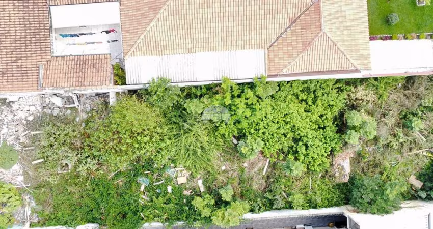 Terreno à venda na Rua Tinguaçu, 48, Cajuru, Curitiba