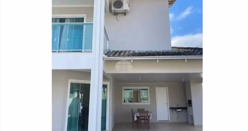 Casa com 4 quartos à venda na Rua Tenente Antônio João, 2232, Bom Retiro, Joinville