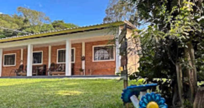 Chácara / sítio com 5 quartos à venda na Rua Alexandre Kreoniz, 1386, Faxina, São José dos Pinhais