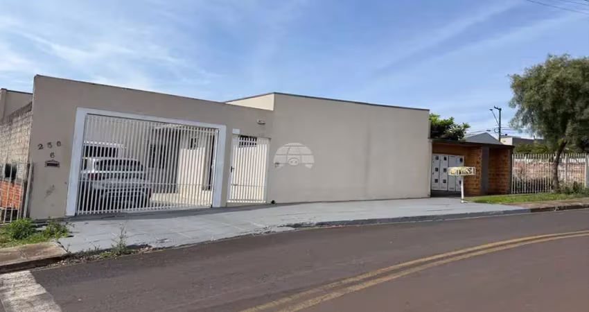 Casa com 3 quartos à venda na Rua Munhoz da Rocha, 230, Menino Deus, Pato Branco