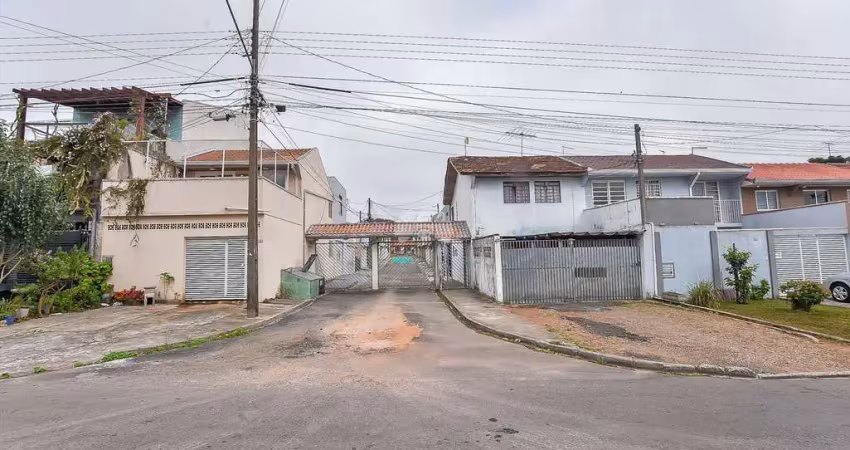 Casa em condomínio fechado com 2 quartos à venda na Rua Paulo de Frontin, 436, Cajuru, Curitiba