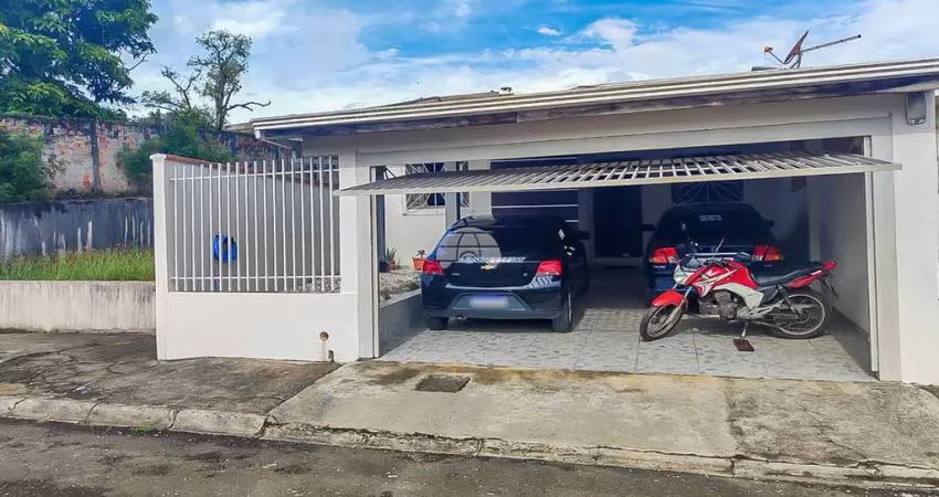 Casa em condomínio fechado com 3 quartos à venda na Rua Honduras, 375, São Gabriel, Colombo