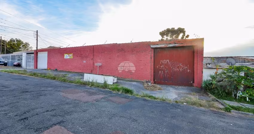 Casa com 5 quartos à venda na Rua Hermes Marques, 235, Santa Cândida, Curitiba