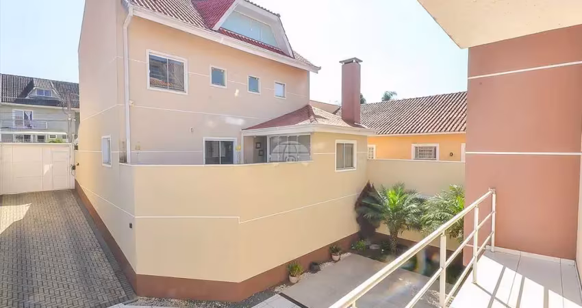Casa em condomínio fechado com 3 quartos à venda na Rua Irene Túlio, 341, Santa Felicidade, Curitiba