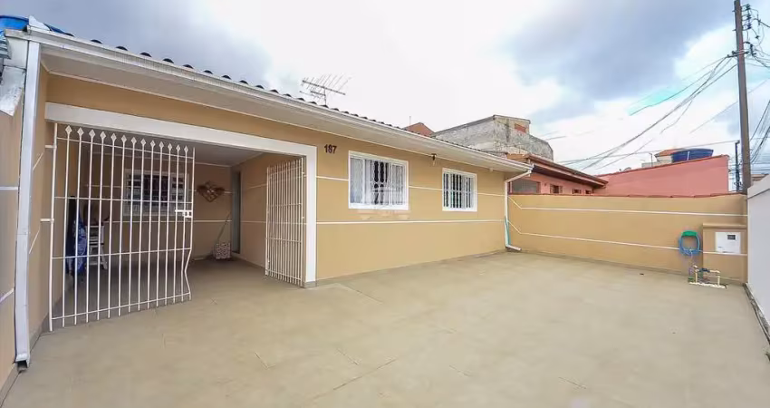 Casa com 3 quartos à venda na Rua Valdir Mazzuco, 187, Sítio Cercado, Curitiba