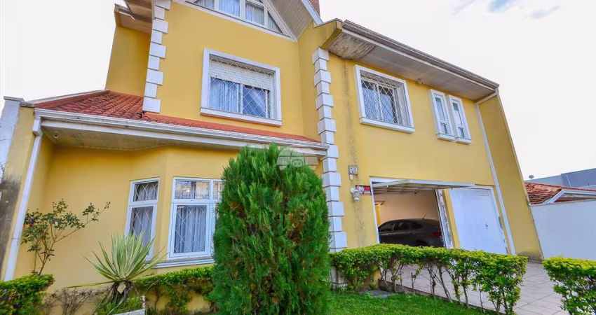 Casa com 3 quartos à venda na Rua Bororós, 860, Água Verde, Curitiba