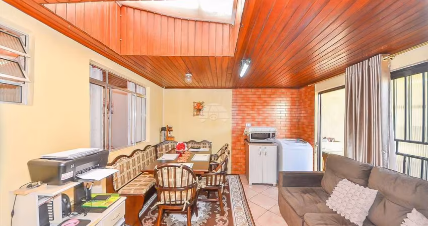 Casa com 4 quartos à venda na Rua Ezio Zanello, 189, Alto Boqueirão, Curitiba