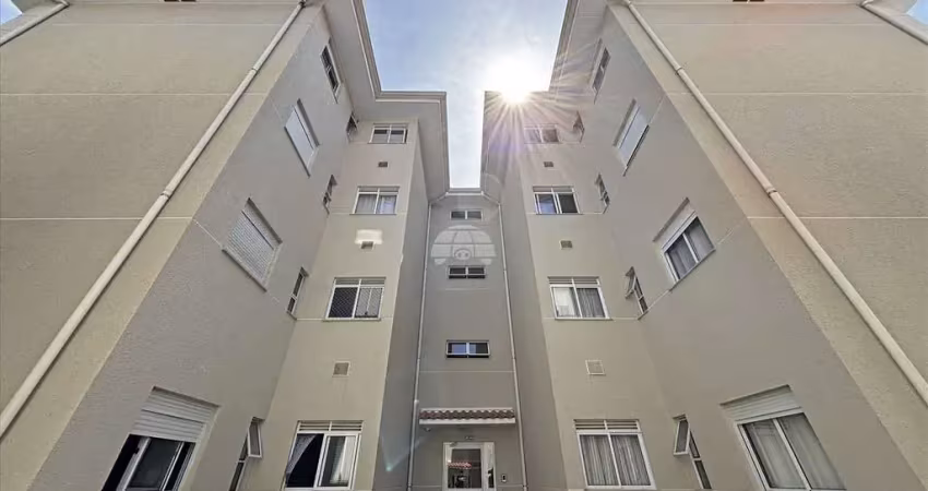 Apartamento com 3 quartos para alugar na Rua Theodoro Makiolka, 466, Santa Cândida, Curitiba