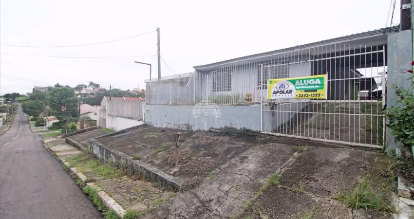 Casa para alugar na Rua Doutor João de Paula Moura Brito, 572, Uberaba, Curitiba