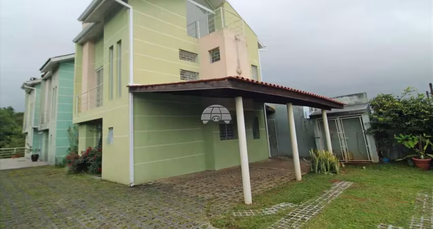 Casa com 3 quartos para alugar na Rua Egas Rosa Sampaio, 43, Abranches, Curitiba
