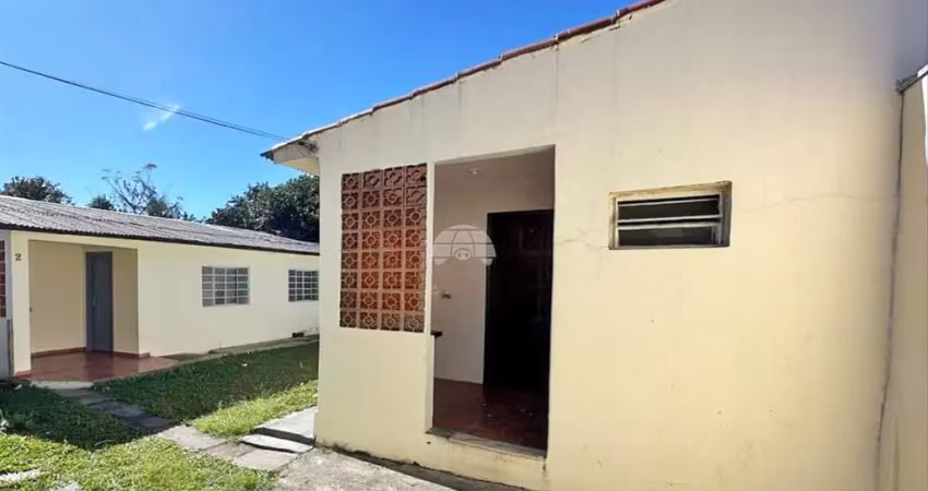 Casa com 1 quarto para alugar na Rua Natal, 213, Cajuru, Curitiba