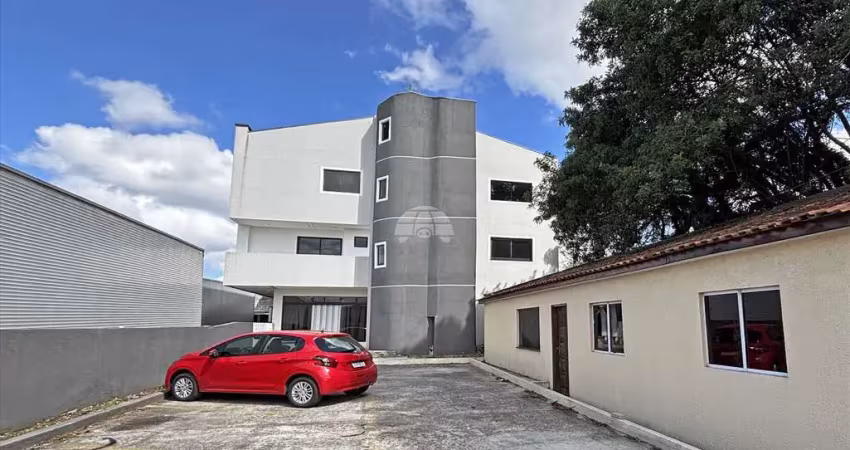 Apartamento com 4 quartos para alugar na Rua La Salle, 660, Pinheirinho, Curitiba