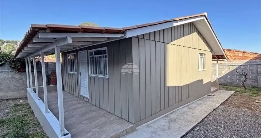 Casa com 2 quartos para alugar na Rua Rio Mucuri, 260, Bairro Alto, Curitiba