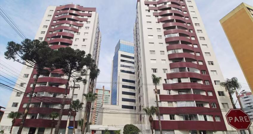 Apartamento com 3 quartos para alugar na Rua Dom Pedro I, 100, Água Verde, Curitiba