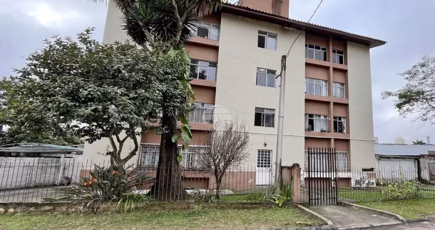 Apartamento com 3 quartos para alugar na Rua Nicolau Vorobi, 775, Cidade Industrial, Curitiba
