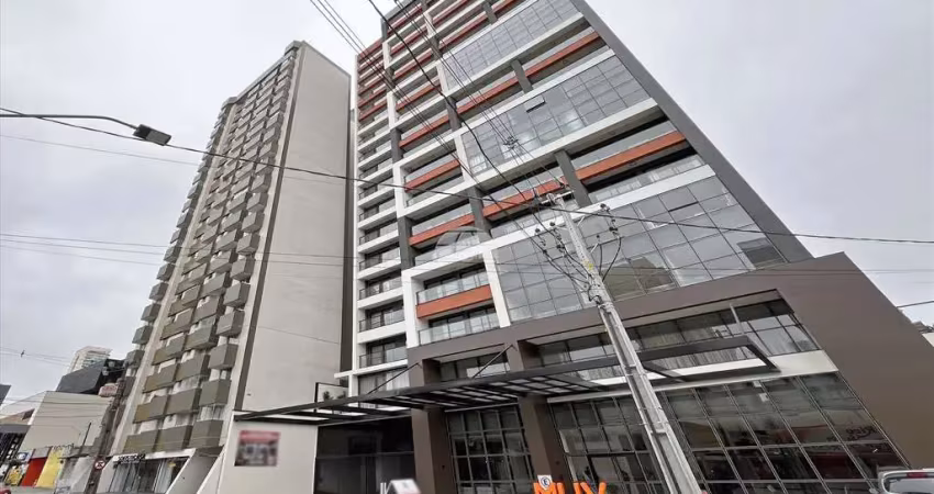 Kitnet / Stúdio para alugar na Avenida Visconde de Guarapuava, 3070, Centro, Curitiba