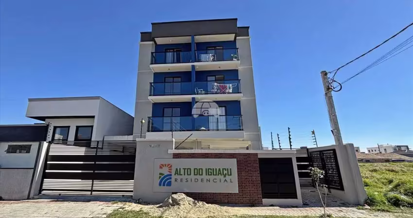 Apartamento com 3 quartos para alugar na Rua Professor Thales de Souza e Silva, 1052, Afonso Pena, São José dos Pinhais
