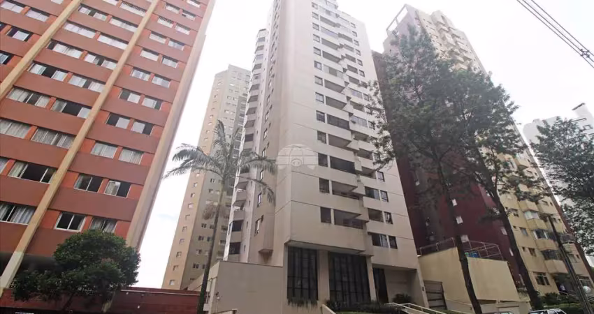 Apartamento com 3 quartos para alugar na Rua Oyapock, 49, Cristo Rei, Curitiba