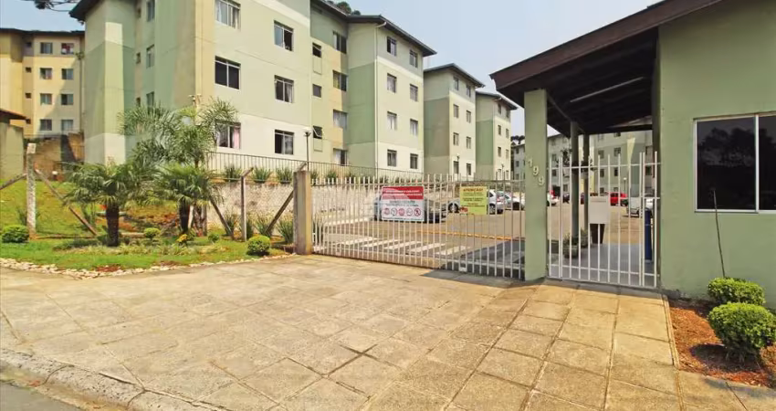 Apartamento com 2 quartos para alugar na Rua Thereza Lopes Skroski, 199, Santa Cândida, Curitiba