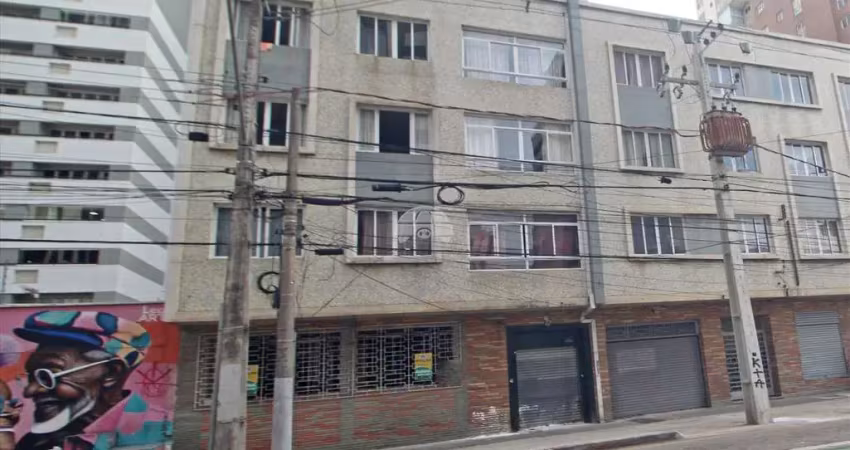 Ponto comercial para alugar na Rua Lourenço Pinto, 270, Centro, Curitiba