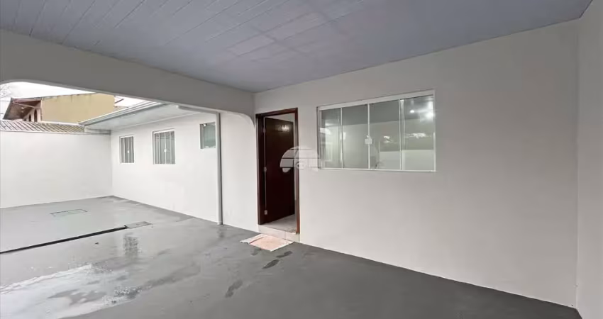 Casa com 2 quartos para alugar na Rua Said João Sallum, 97, Bairro Alto, Curitiba