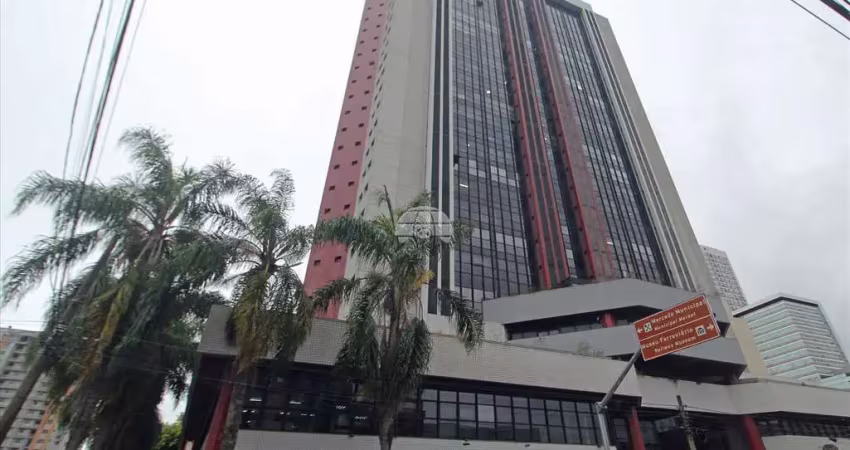 Ponto comercial para alugar na Rua João Negrão, 731, Centro, Curitiba