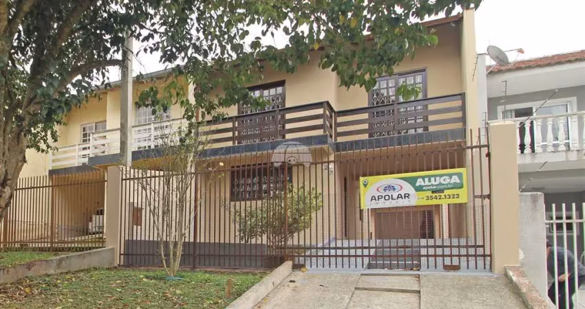Casa com 3 quartos para alugar na Rua João Scandelari, 125, Barreirinha, Curitiba