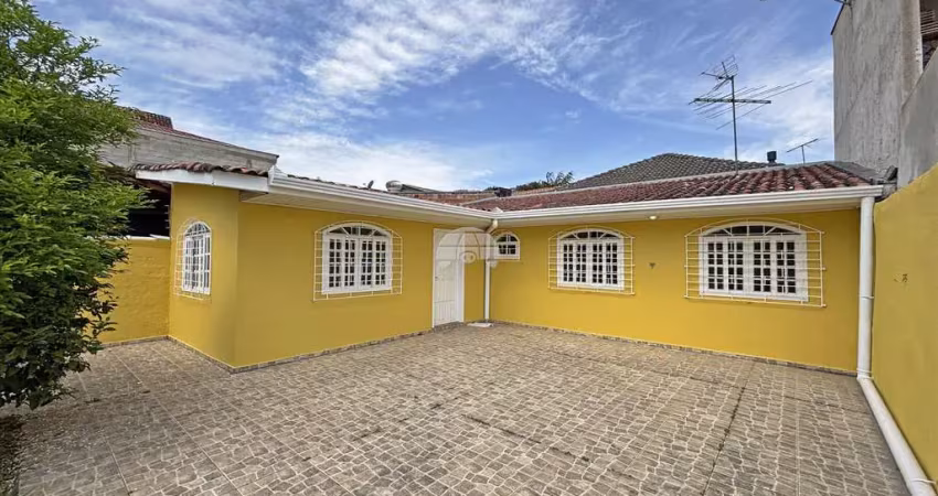 Casa com 2 quartos para alugar na Rua Reinaldo Pazello, 2729, Santa Quitéria, Curitiba