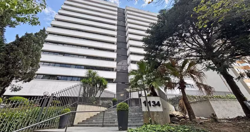 Apartamento com 3 quartos para alugar na Rua Martim Afonso, 1158, Mercês, Curitiba