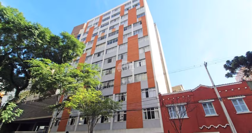 Apartamento com 3 quartos para alugar na Rua Doutor Pedrosa, 264, Centro, Curitiba