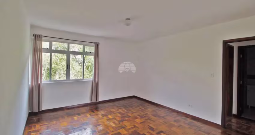 Apartamento com 2 quartos para alugar na Avenida Sete de Setembro, 556, Cristo Rei, Curitiba