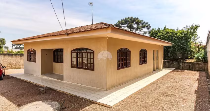 Casa com 3 quartos para alugar na Rua Pedrina Accordes Costa, 1320, Ganchinho, Curitiba